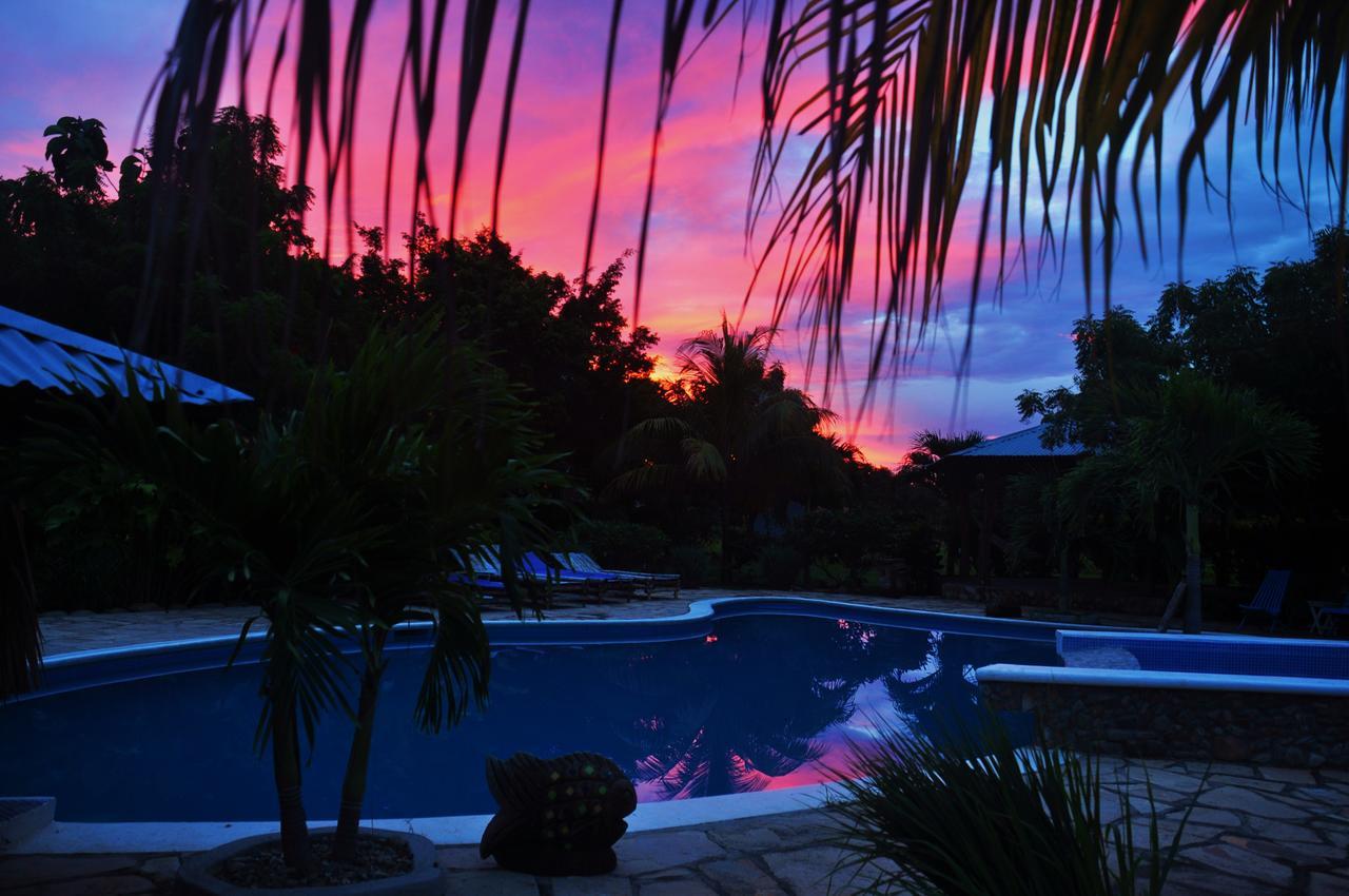 Hotel Surf Sanctuary El Limón Exterior foto
